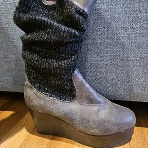 Muk Luks Gray and Black Wedge Boots